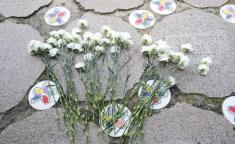 homenaje-víctimas-k6JF-U60537252382RjB-624x385@El Correo.jpg